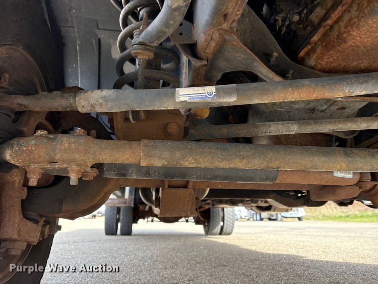 image for item EM6196 2015 RAM 5500 Crew Cab flatbed truck