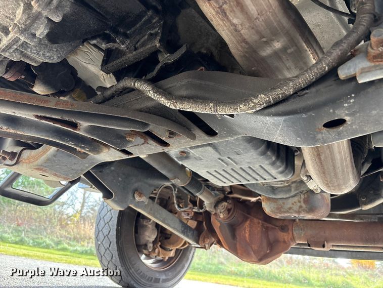 image for item EM6196 2015 RAM 5500 Crew Cab flatbed truck