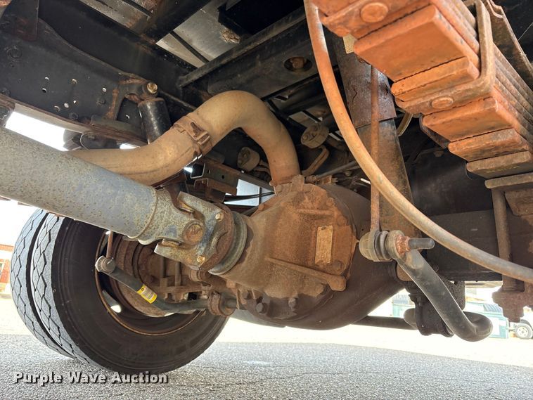 image for item EM6196 2015 RAM 5500 Crew Cab flatbed truck