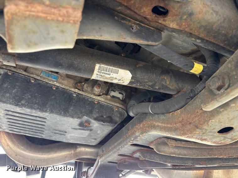 image for item EM6196 2015 RAM 5500 Crew Cab flatbed truck