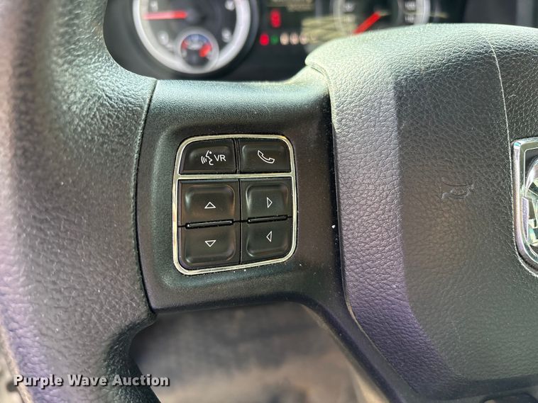 image for item EM6196 2015 RAM 5500 Crew Cab flatbed truck