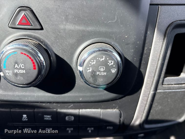 image for item EM6196 2015 RAM 5500 Crew Cab flatbed truck