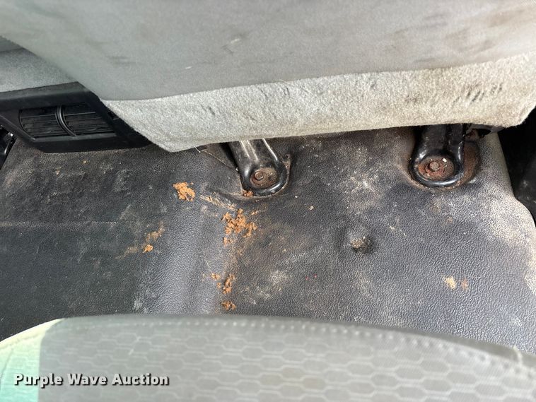 image for item EM6196 2015 RAM 5500 Crew Cab flatbed truck