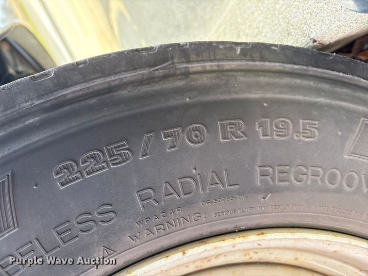 image for item EM6196 2015 RAM 5500 Crew Cab flatbed truck