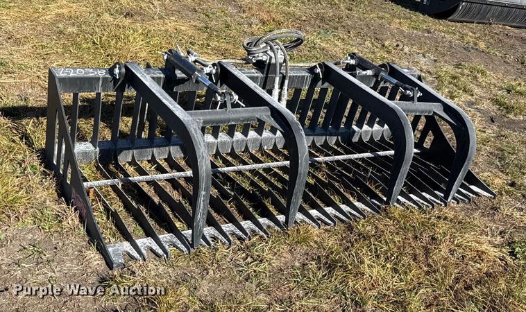 image for item EN0054 Pabreak skid steer rock grapple bucket