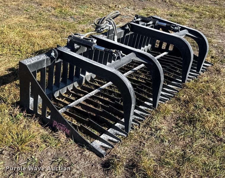 image for item EN0054 Pabreak skid steer rock grapple bucket