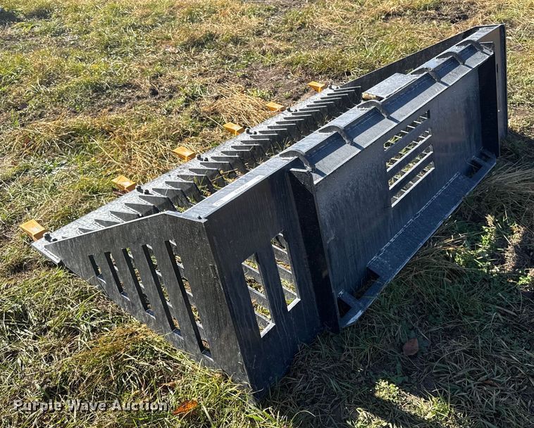 image for item EN0056 2025 Future RB66 skid steer rock bucket