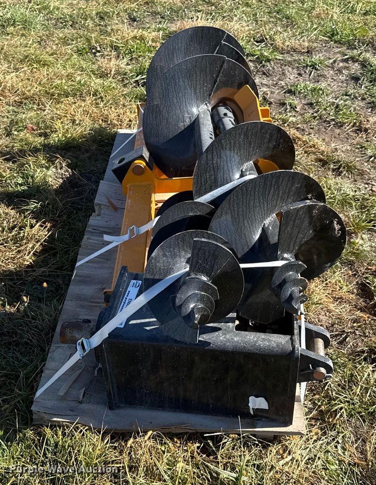 image for item EN0057 Future skid steer auger