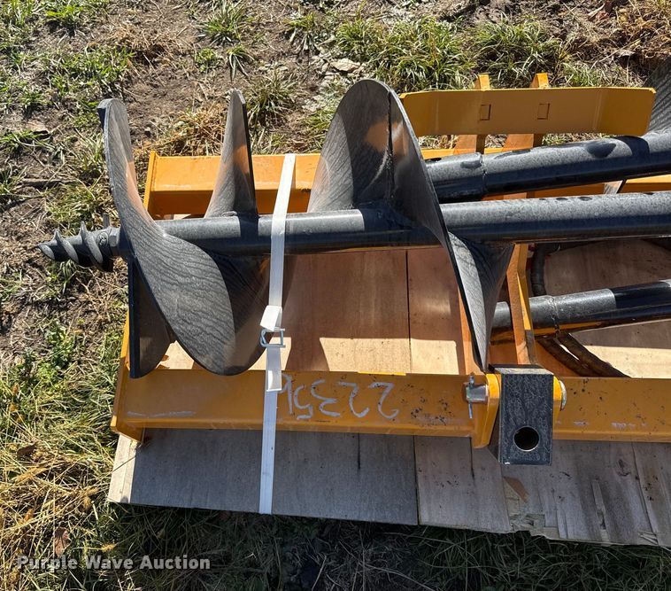 image for item EN0057 Future skid steer auger