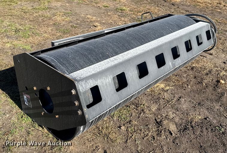 image for item EN0066 Pabreak skid steer vibratory roller