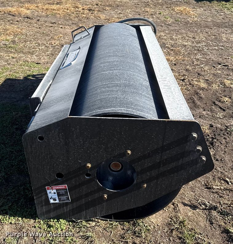 image for item EN0066 Pabreak skid steer vibratory roller