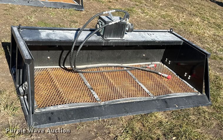 image for item EN0067 2025 Future VB59 skid steer vibrating bucket