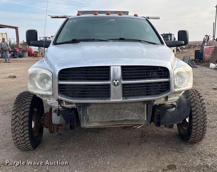 image for item EN0090 2009 Dodge Ram 3500HD utility bed pickup truck
