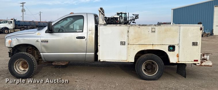 image for item EN0090 2009 Dodge Ram 3500HD utility bed pickup truck