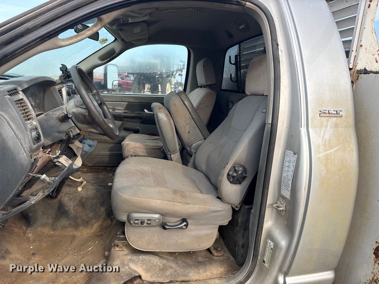 image for item EN0090 2009 Dodge Ram 3500HD utility bed pickup truck