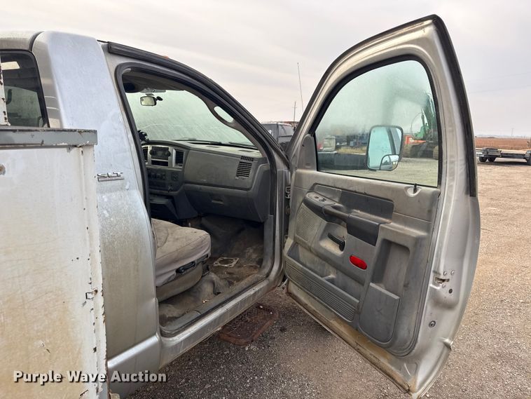 image for item EN0090 2009 Dodge Ram 3500HD utility bed pickup truck