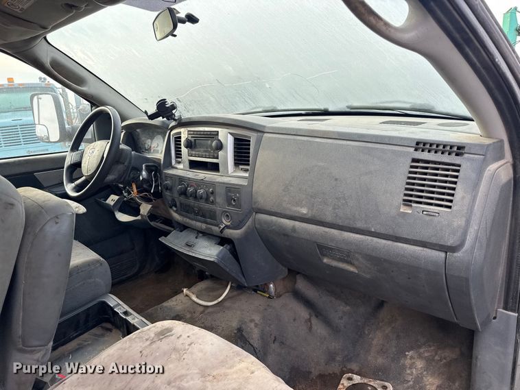 image for item EN0090 2009 Dodge Ram 3500HD utility bed pickup truck