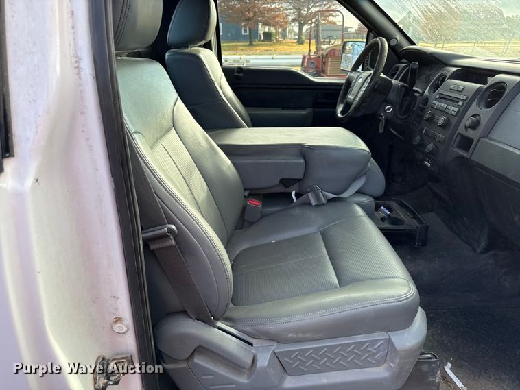 image for item EN0106 2014 Ford F150 pickup truck