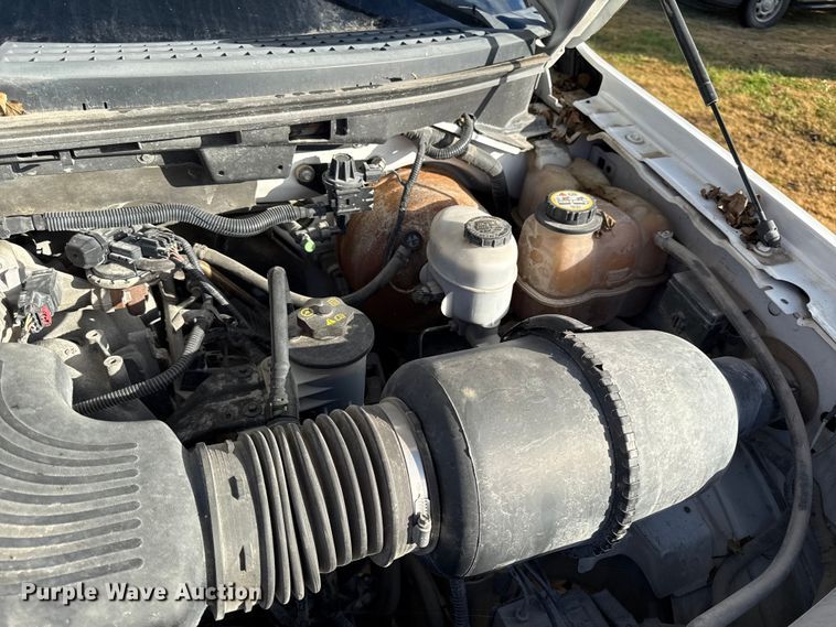 image for item EN0107 2005 Ford F150 SuperCab pickup truck