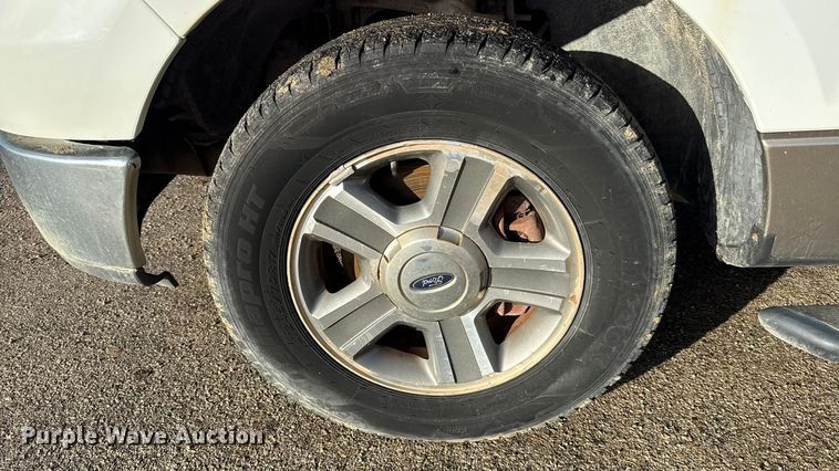 image for item EN0107 2005 Ford F150 SuperCab pickup truck