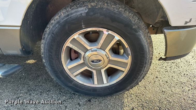 image for item EN0107 2005 Ford F150 SuperCab pickup truck