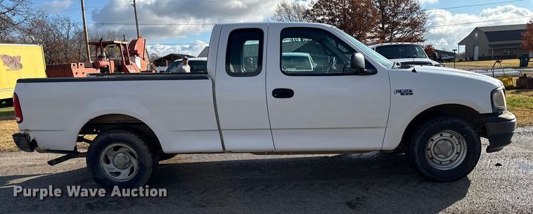 image for item EN0109 2001 Ford F150 SuperCab pickup truck