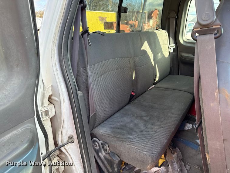 image for item EN0109 2001 Ford F150 SuperCab pickup truck