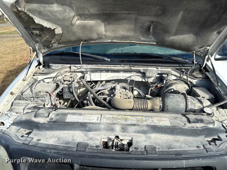 image for item EN0109 2001 Ford F150 SuperCab pickup truck