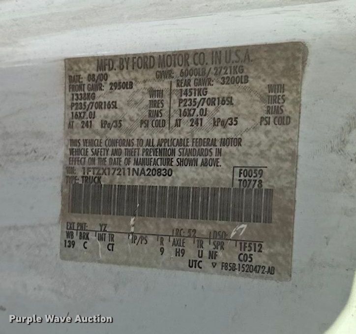 image for item EN0109 2001 Ford F150 SuperCab pickup truck