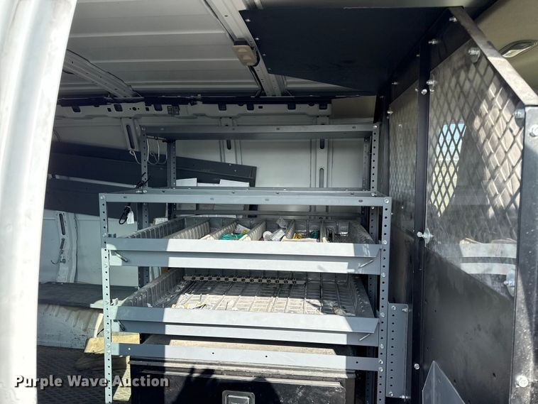 image for item EN0152 2017 Chevrolet Express 2500 van