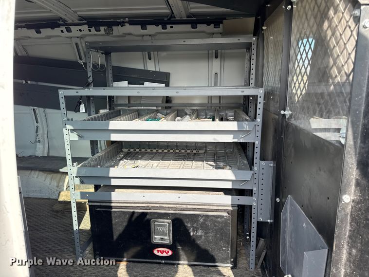 image for item EN0152 2017 Chevrolet Express 2500 van