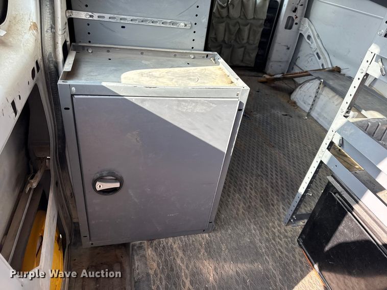 image for item EN0152 2017 Chevrolet Express 2500 van