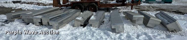 image for item EN0738 (12) toolboxes