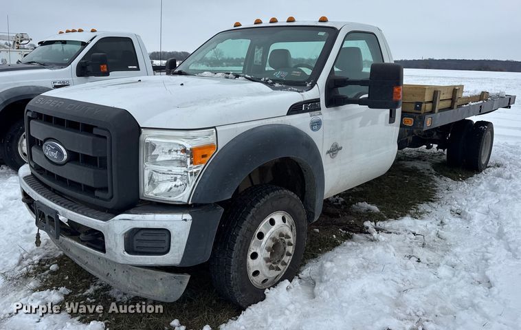 image for item EN0754 2013 Ford F450 flatbed truck