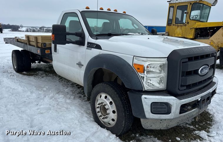 image for item EN0754 2013 Ford F450 flatbed truck