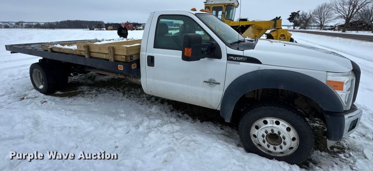 image for item EN0754 2013 Ford F450 flatbed truck