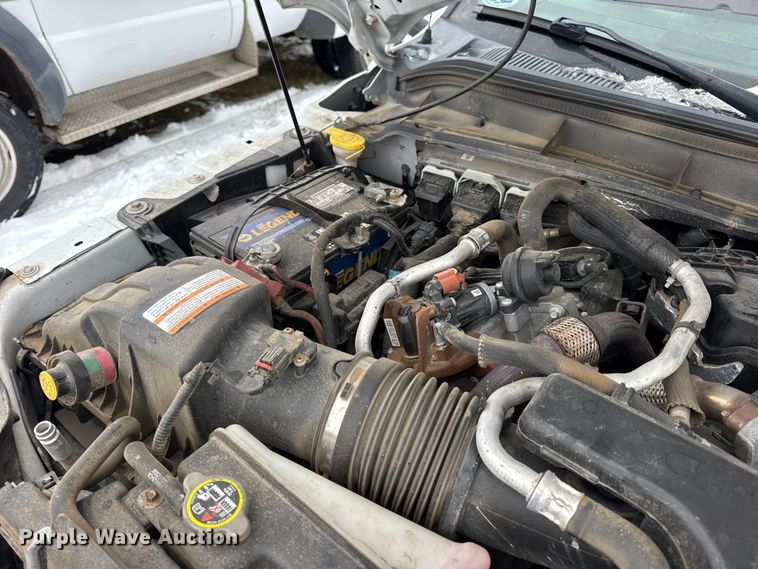 image for item EN0754 2013 Ford F450 flatbed truck