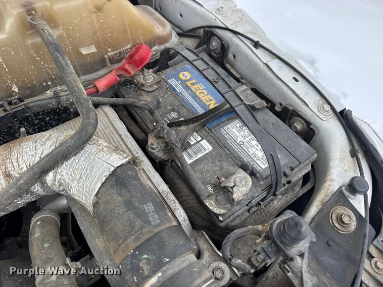 image for item EN0754 2013 Ford F450 flatbed truck