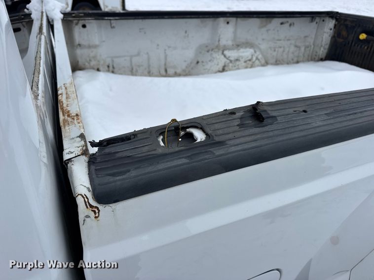 image for item EN0755 2010 Ford F450 pickup truck