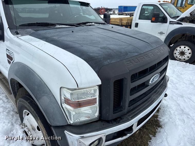 image for item EN0755 2010 Ford F450 pickup truck
