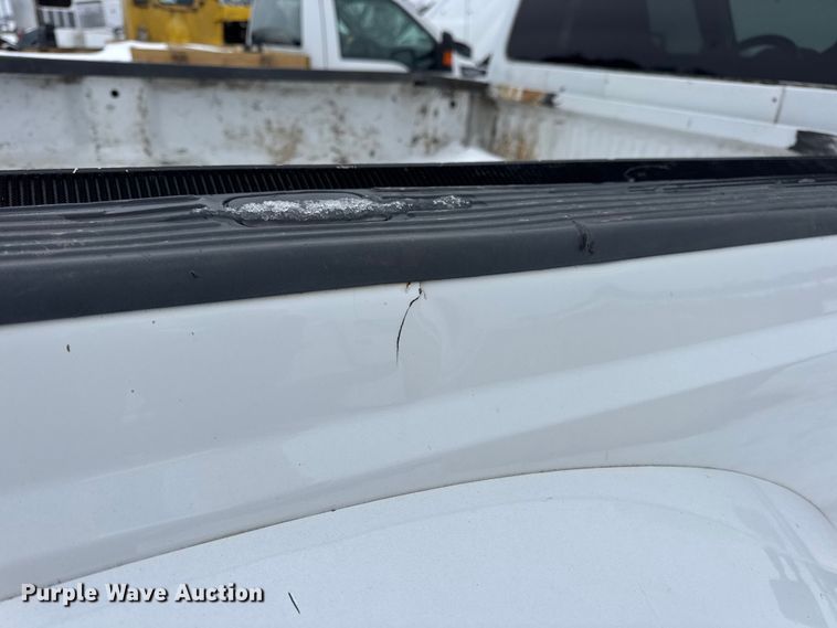 image for item EN0755 2010 Ford F450 pickup truck