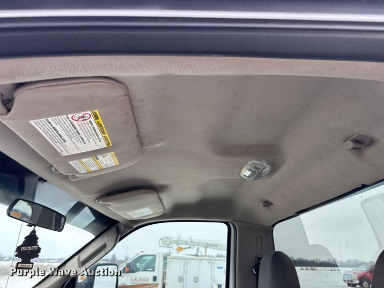 image for item EN0755 2010 Ford F450 pickup truck