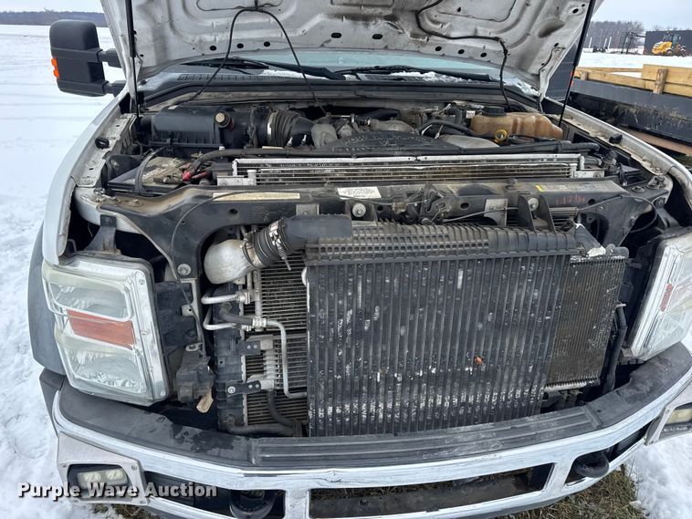 image for item EN0755 2010 Ford F450 pickup truck