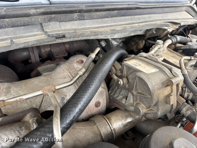 image for item EN0755 2010 Ford F450 pickup truck