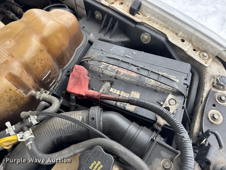 image for item EN0755 2010 Ford F450 pickup truck