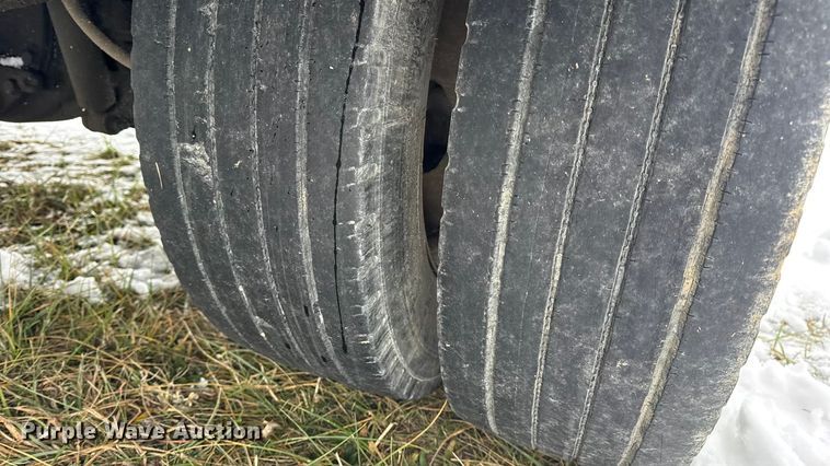 image for item EN0755 2010 Ford F450 pickup truck