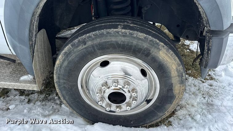 image for item EN0755 2010 Ford F450 pickup truck