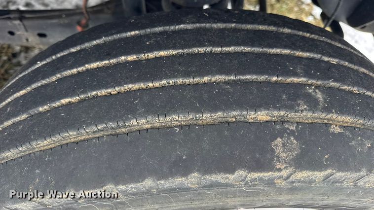 image for item EN0755 2010 Ford F450 pickup truck