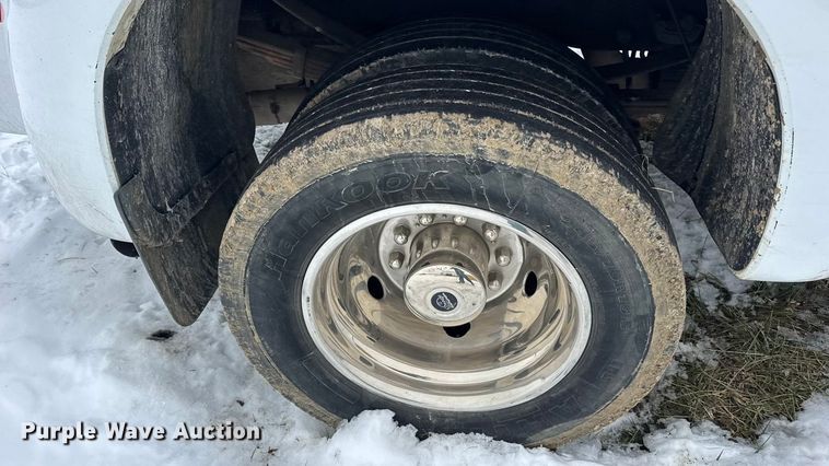 image for item EN0755 2010 Ford F450 pickup truck