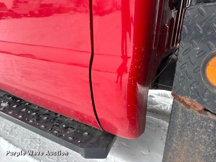 image for item EN0760 2008 Ford F350 flatbed pickup truck